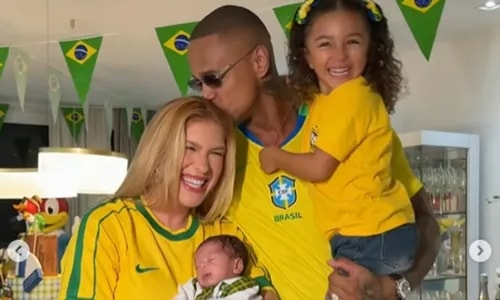 Léo Santana resgata momentos com Lore Improta em aniversário; VÍDEO