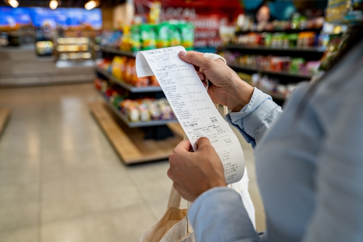 Inflação na cadeia produtiva cai menos do que o esperado em julho