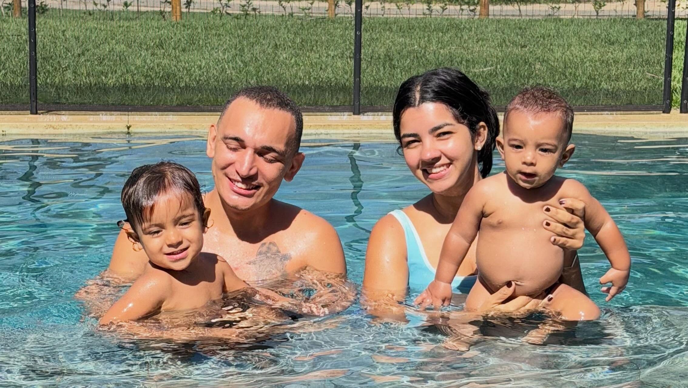 João Gomes e Ary Mirelle celebram dois anos de casamento; veja fotos