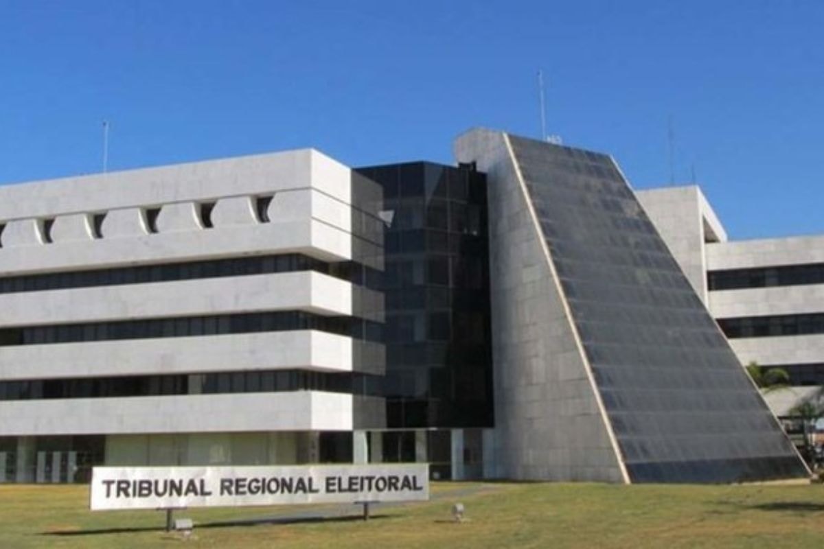 Com 10 postulantes ao governo, DF tem 640 registros de candidaturas