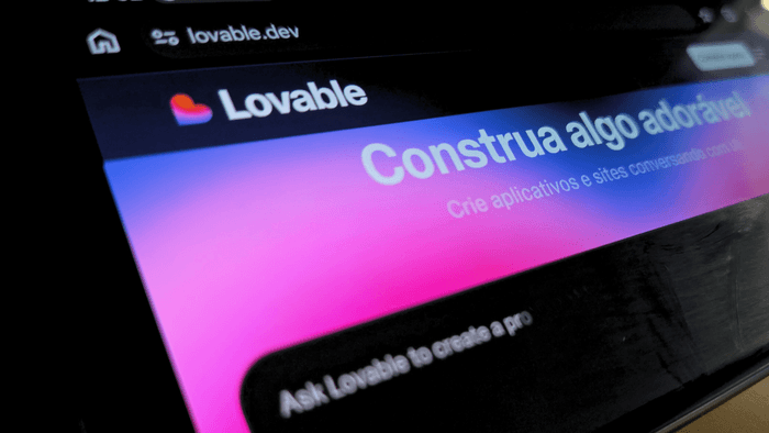'Vibe coding': Lovable lança app de programação com IA para Android e iOS