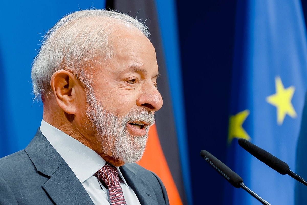 Lula retorna a Brasília após dois procedimentos médicos em São Paulo