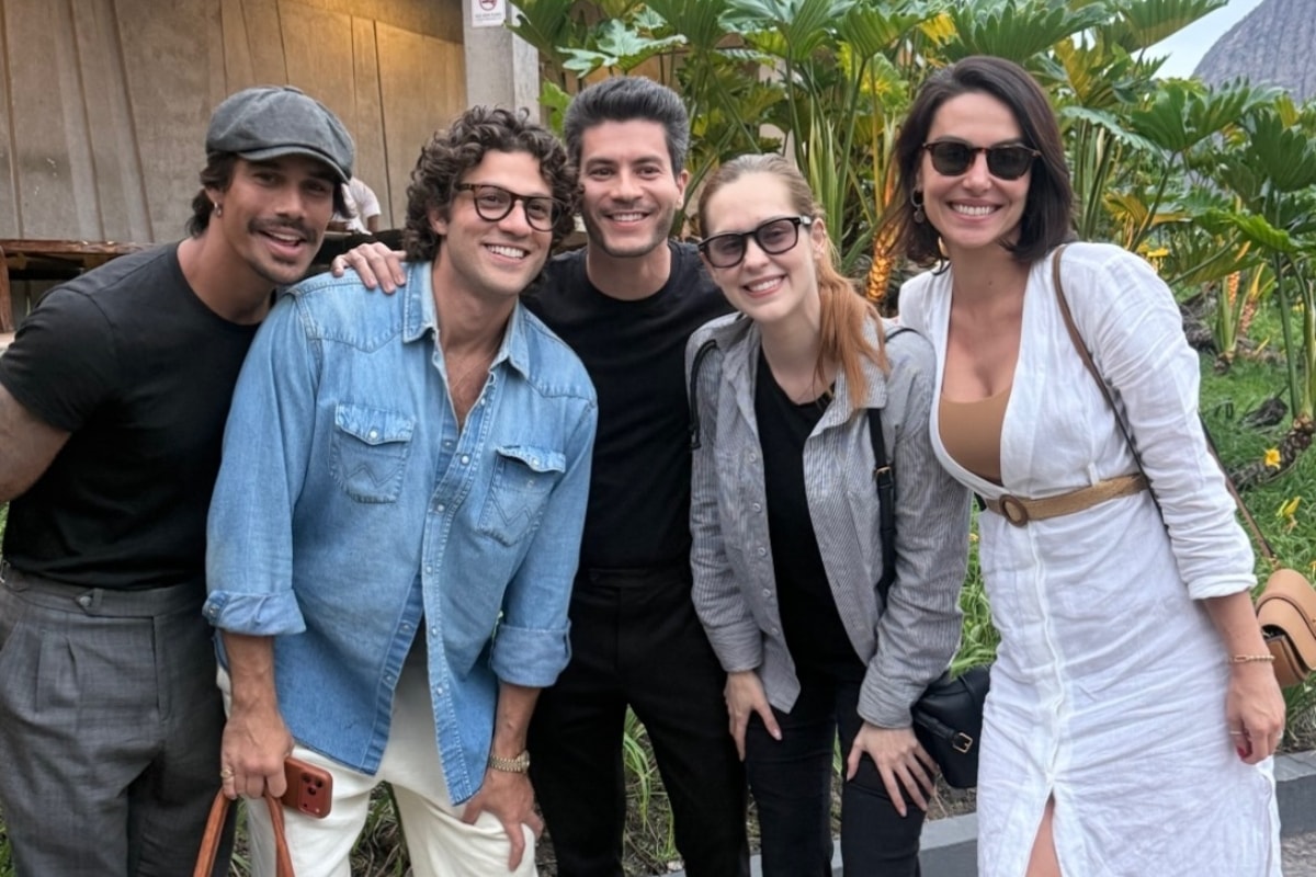 Lua Blanco: foto de reencontro do elenco de Rebelde em velório comove fãs