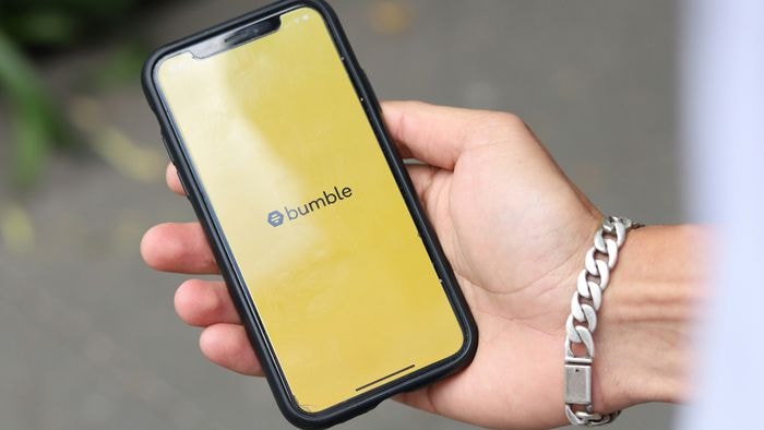 Bumble lança verificação biométrica para combater perfis fakes