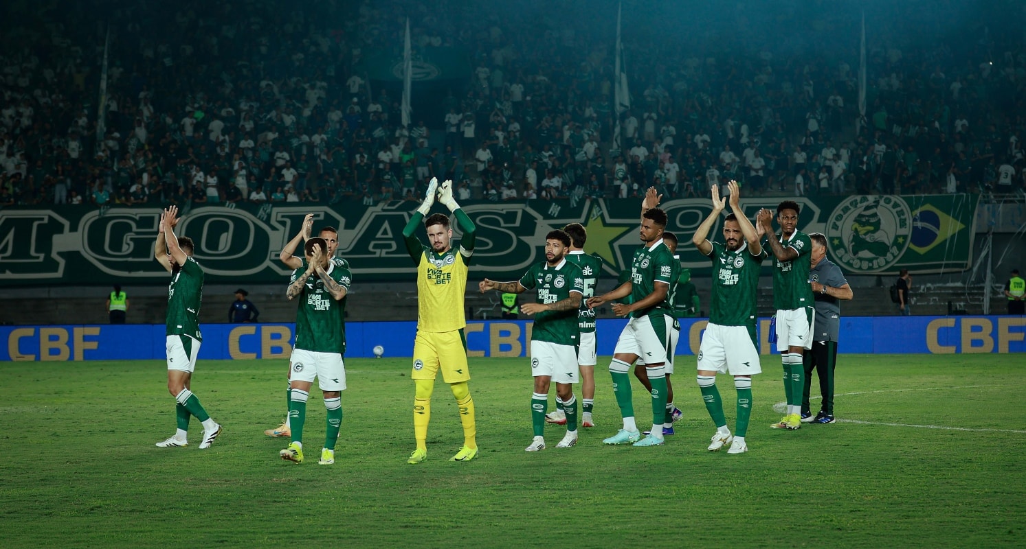 Estádio Serra Dourada recebe partida oficial após quase um ano; veja