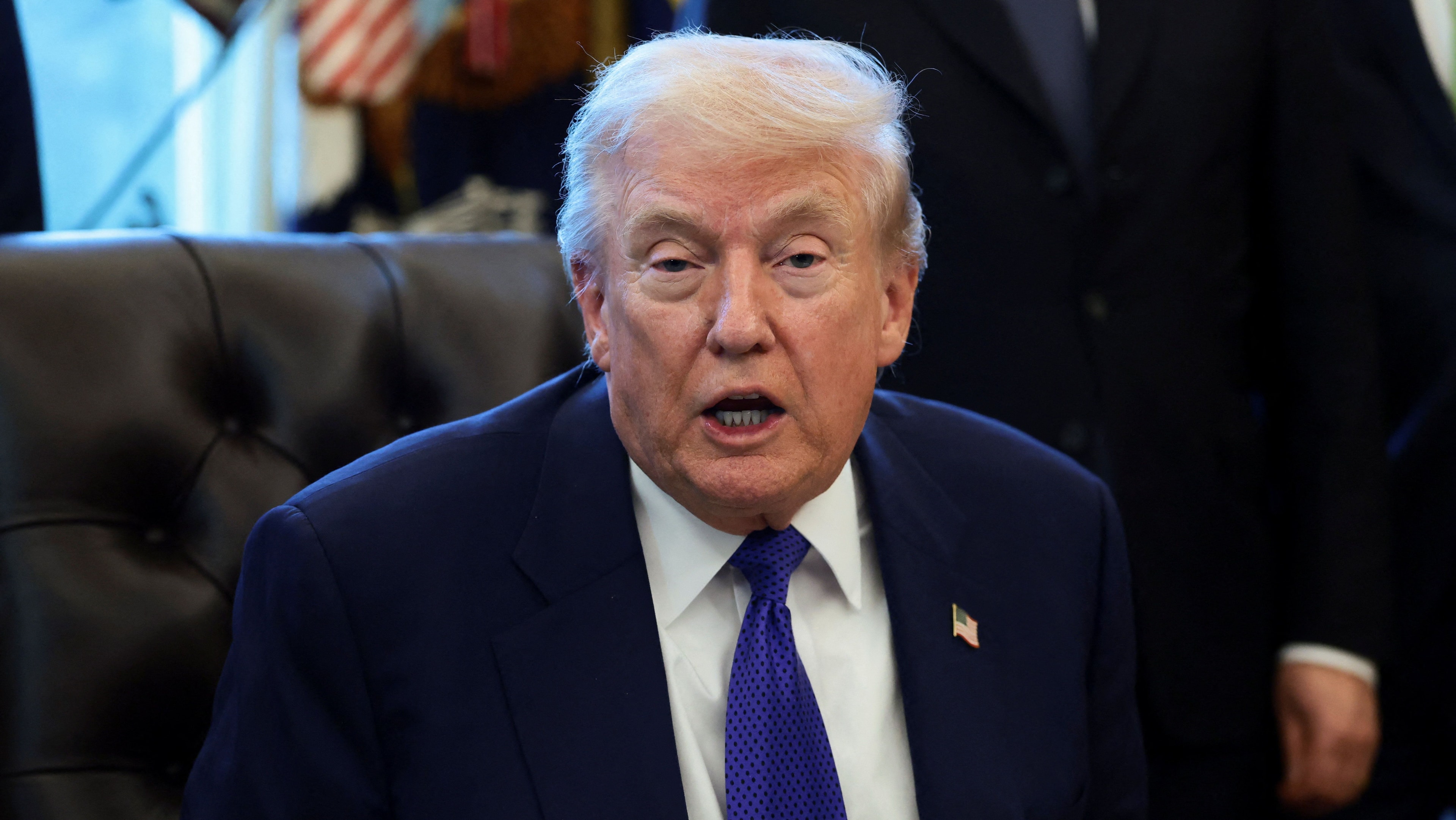 Trump diz que está “avançando muito rapidamente” em relação ao Irã