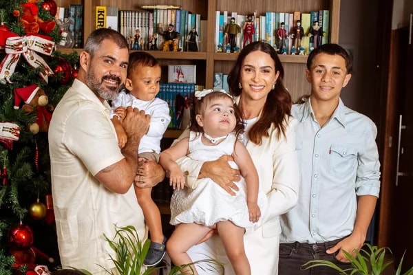 Juliano Cazarré se pronuncia sobre ação de ex-babá e nega acusações