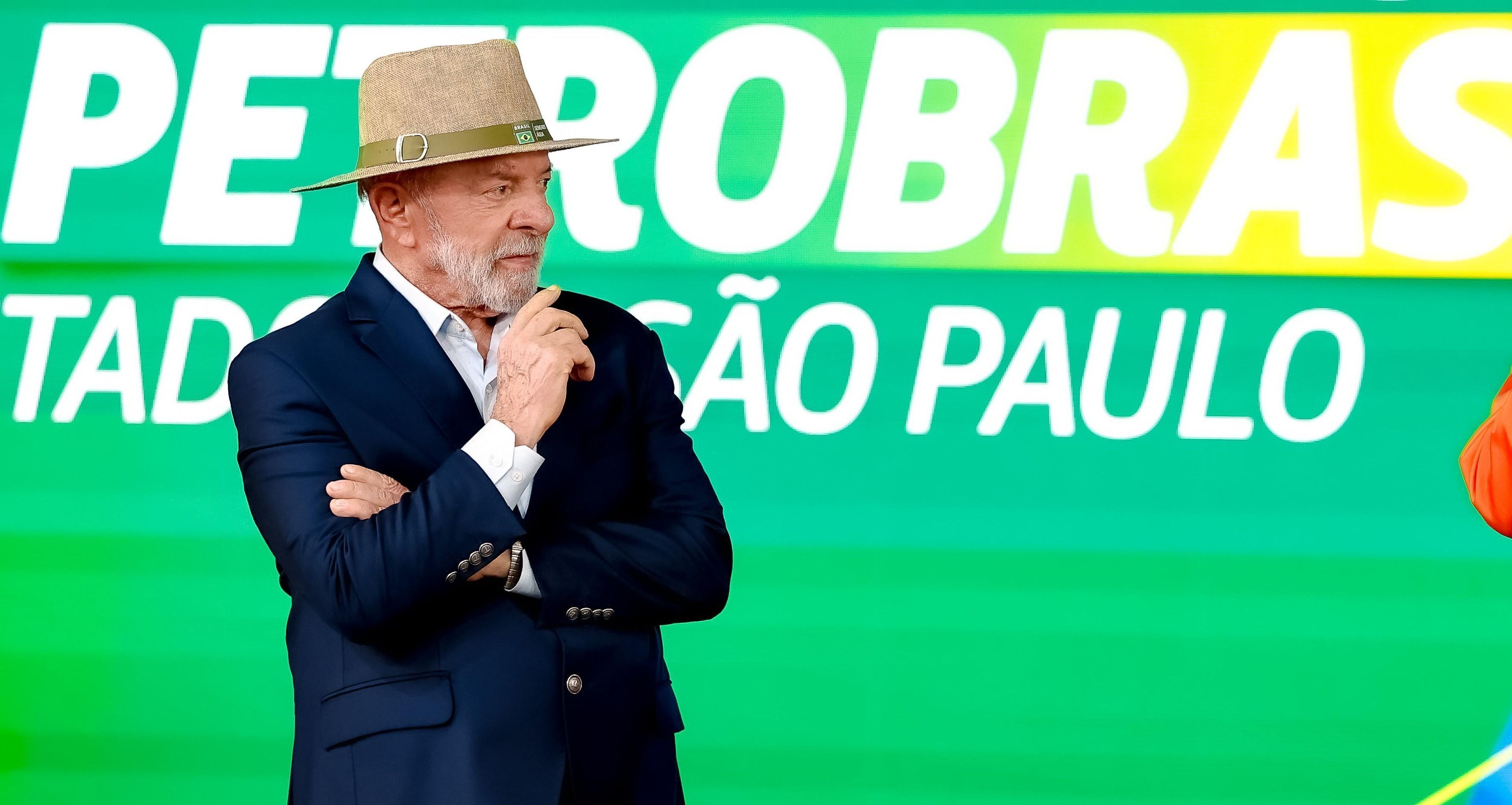 Lula pede que petistas convençam Marília sobre candidatura ao governo de MG