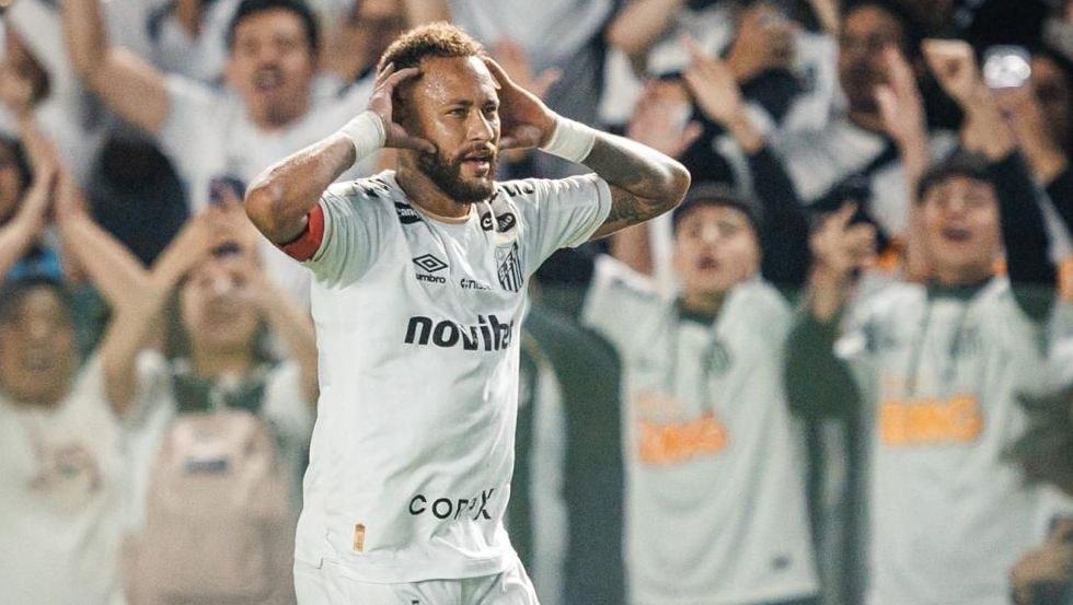 Brasileirão: com golaço, Vasco busca empate com Mirassol, mas segue no Z4