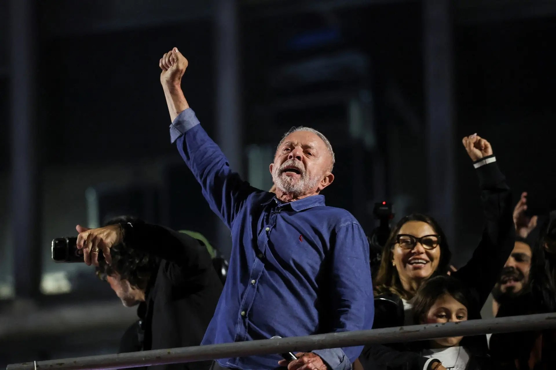 Lula terá desafio fiscal pela frente, e inflação pode chegar a 6%, diz XP