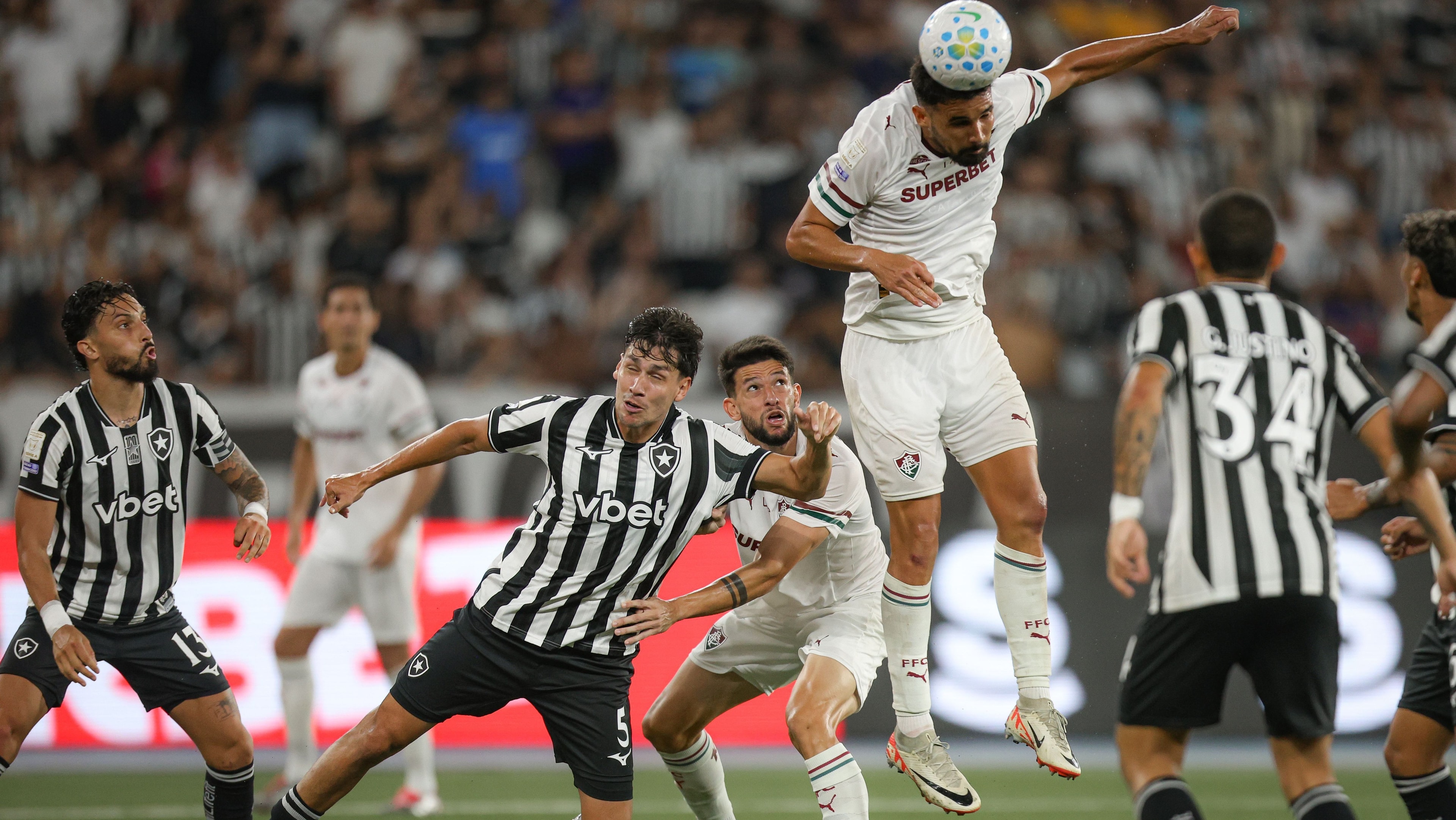 Vasco, Inter e Santos voltam ao Brasileirão em situação delicada contra Z4