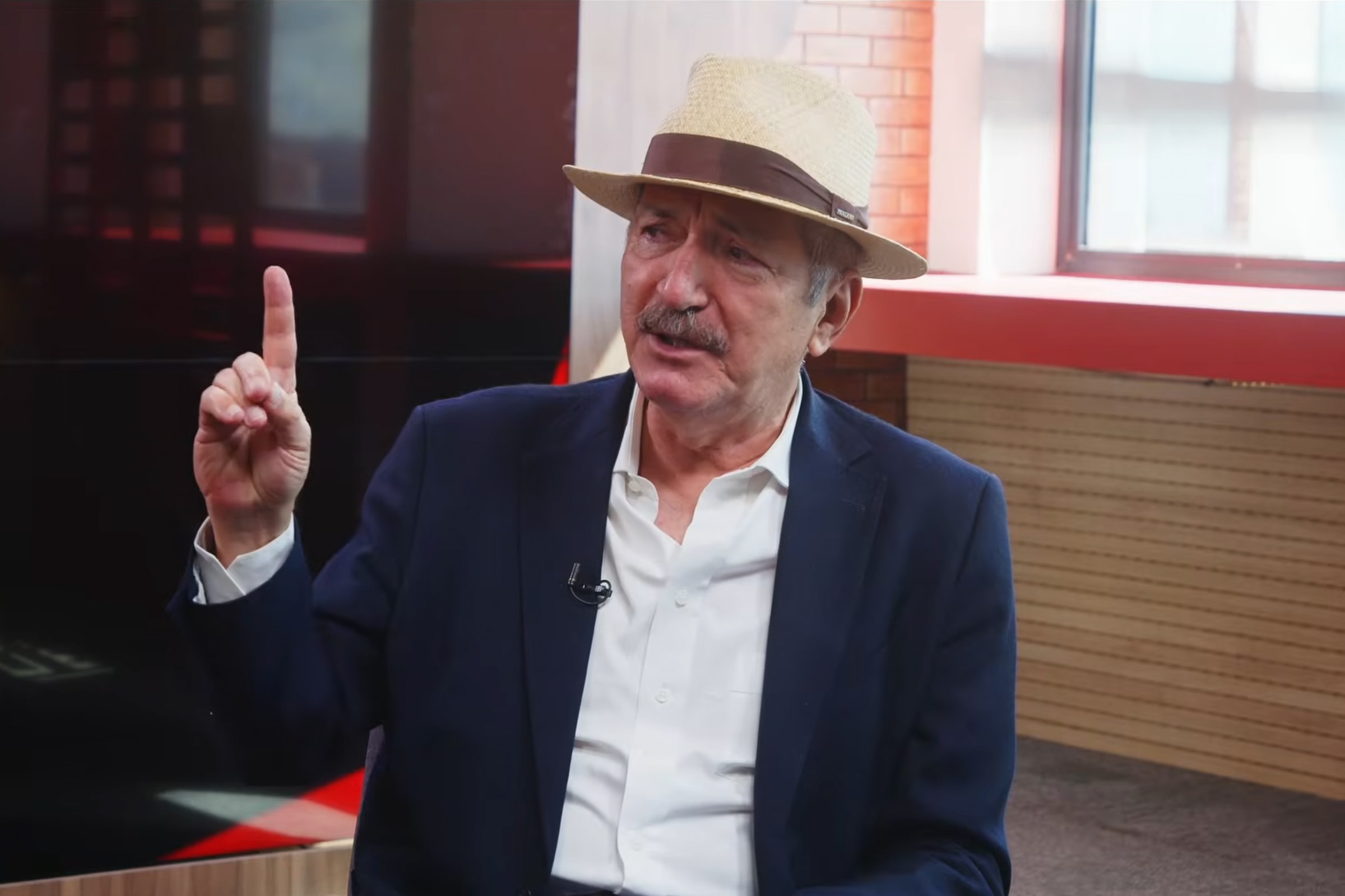 Aldo Rebelo é escolhido como coordenador da campanha de Caiado