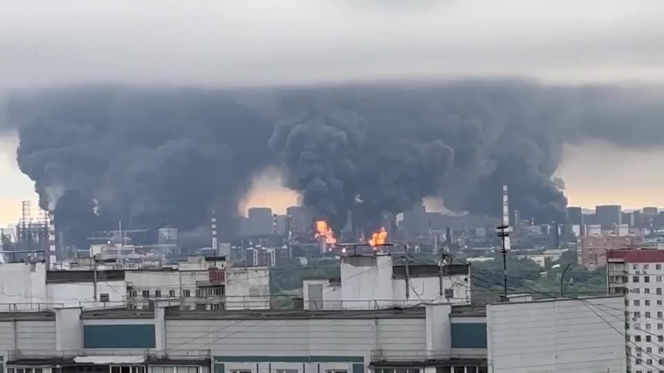 Rússia ataca navio com equipamentos militares na Ucrânia