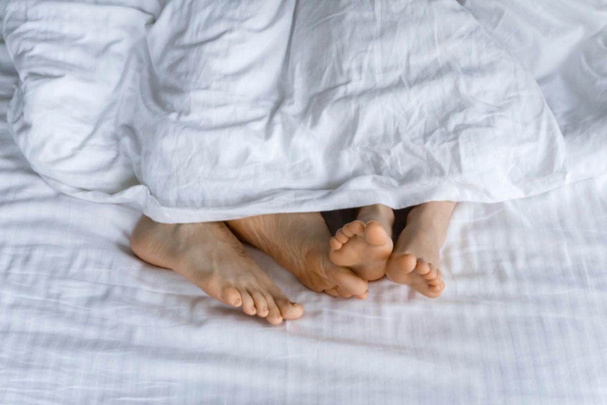 Do 69 ao "trem do amor": 8 posições para fazer um sexo bem quentinho