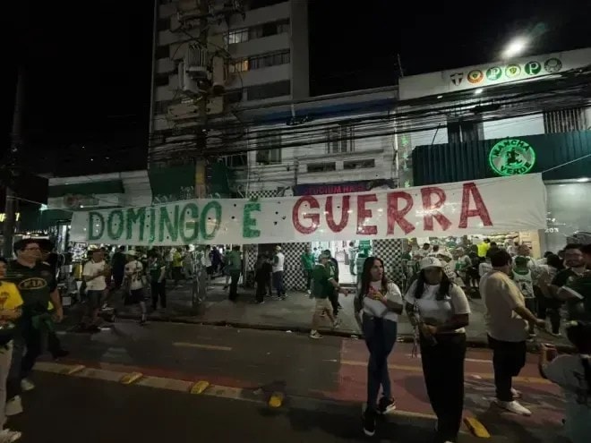 Com final eletrizante, Athletico-PR e Atlético-MG empatam pelo Brasileirão