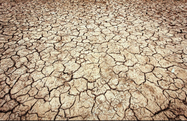 Diante do El Niño, saneamento deve ser prioridade para mitigar o peso das mudanças climáticas