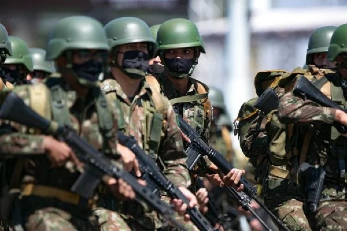 "Chá de manta" faz 7 cabos do Exército virarem réus. Entenda a prática
