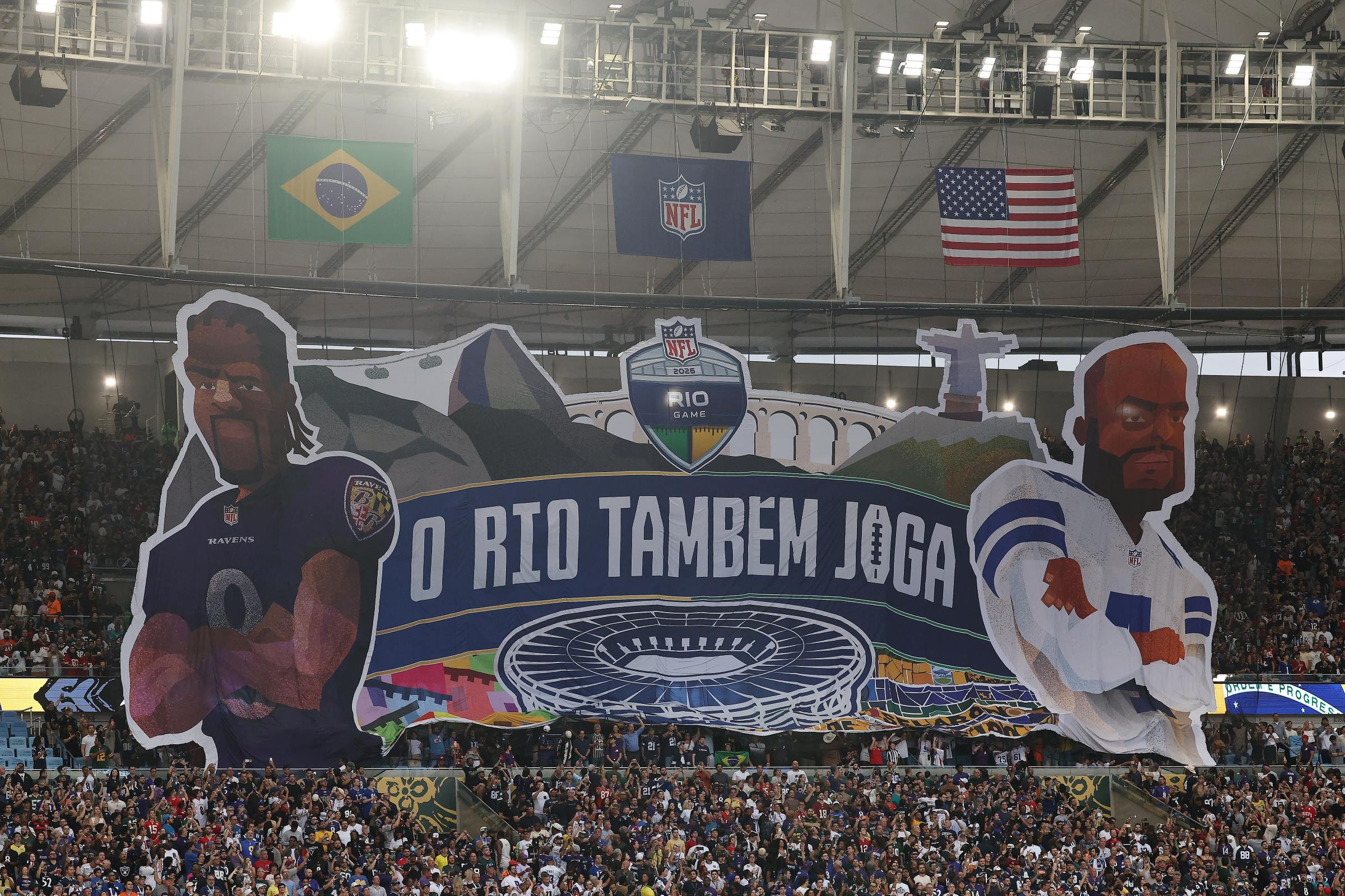 "Atmosfera incrível": estrangeiros elogiam partida da NFL no Rio de Janeiro