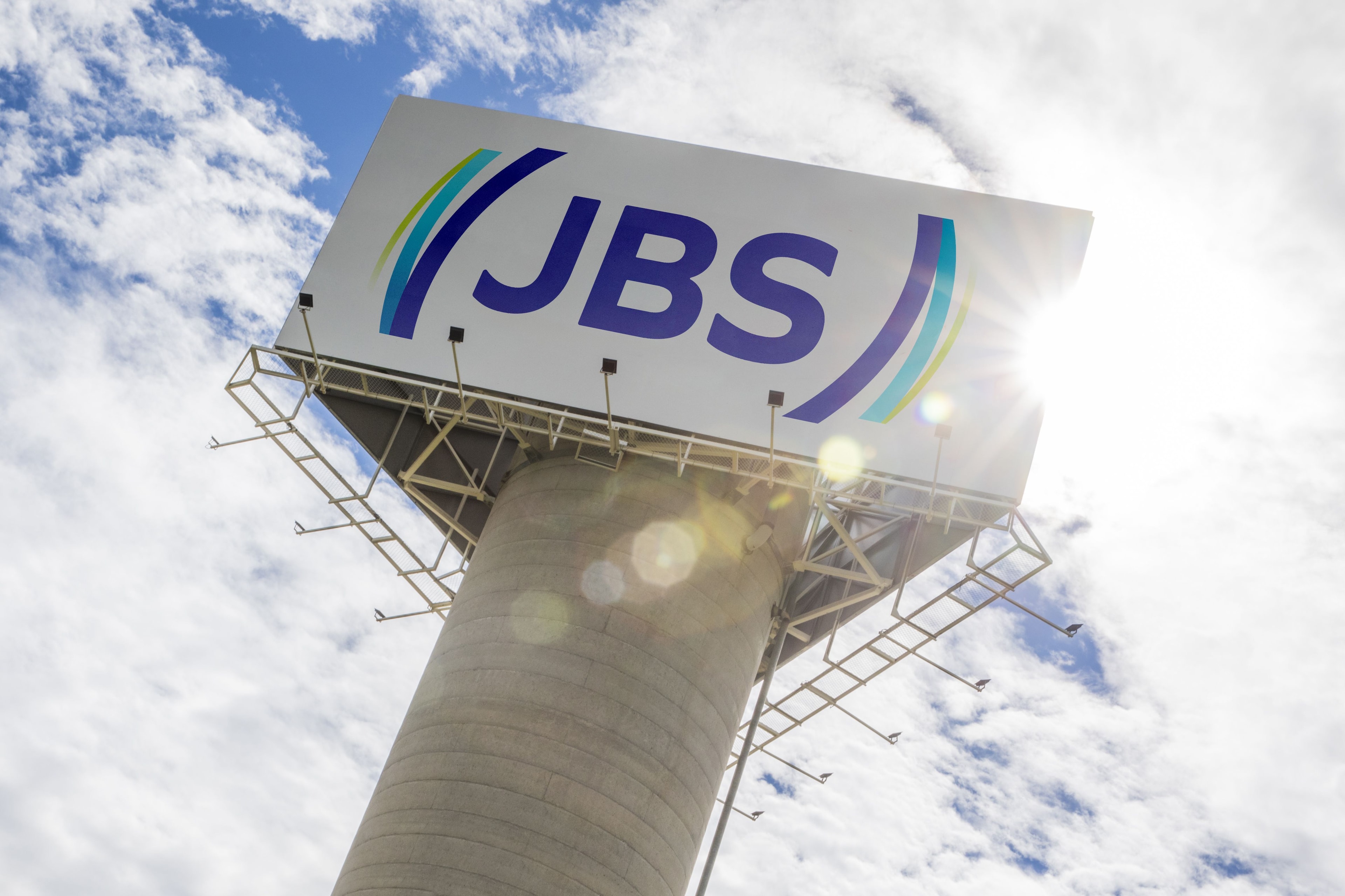 JBS destaca mercado interno e diversificação de vendas no Brasil