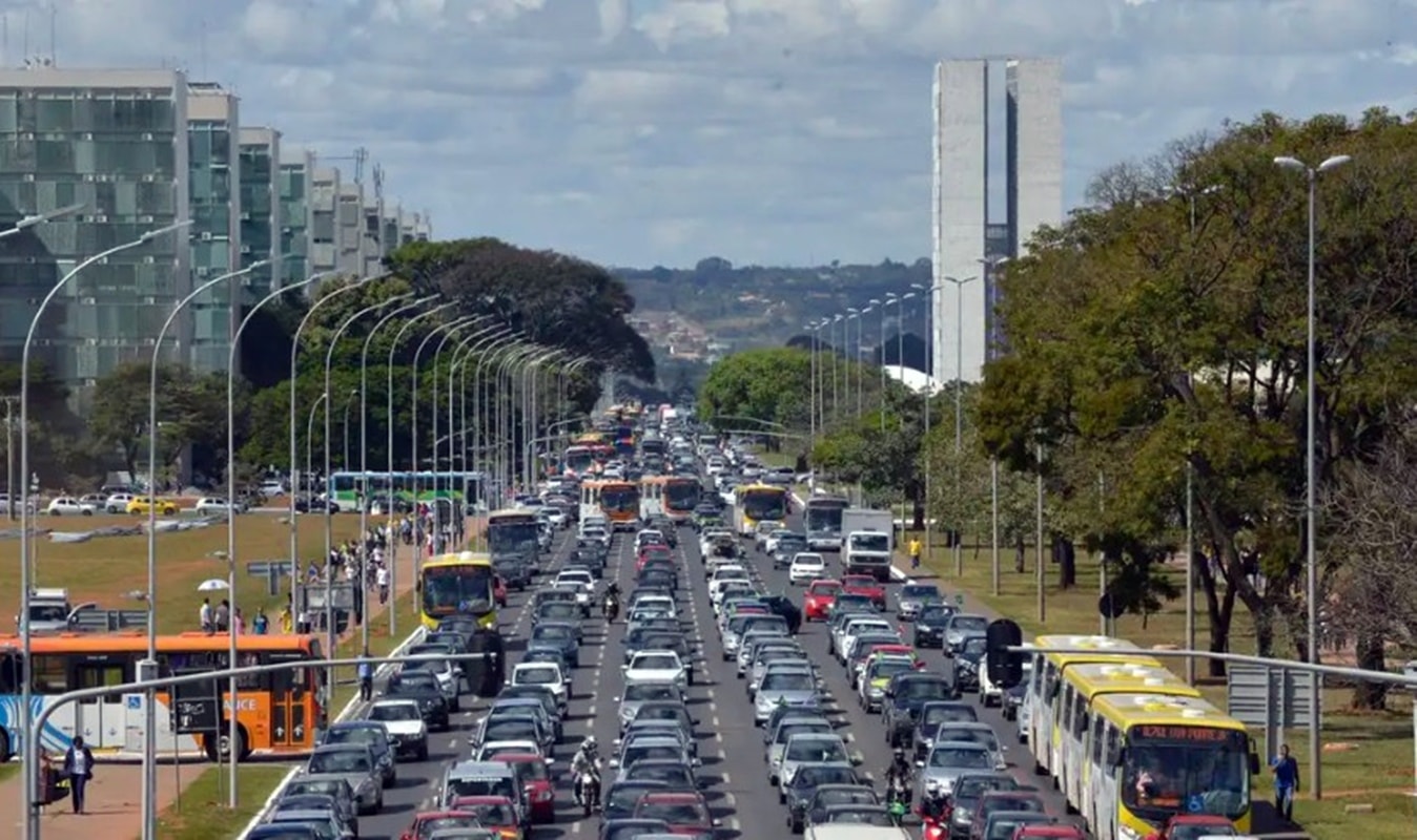 Concorrência chinesa seguirá derrubando preços de veículos