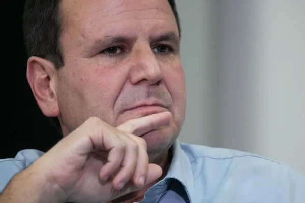 Atlas: Paes tem 51,9% contra 38,2% de Ruas no 2º turno do Rio de Janeiro