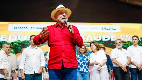Sandra Goulart quebra série de "nãos" ao PT em MG, mas depende de Lula