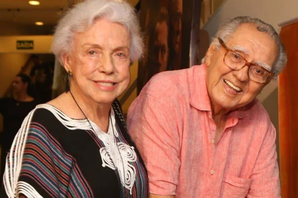 Fernanda Montenegro lamenta morte do diretor Luiz Carlos Barreto