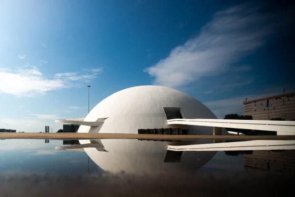 Utopias em construção aproxima novas gerações da história de Brasília