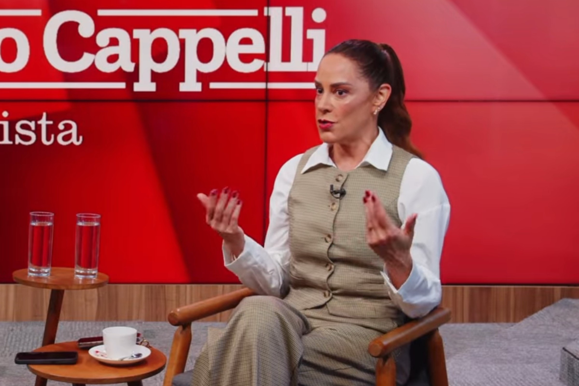 Silvia Abravanel elogia governo Lula: "Faz pela população"