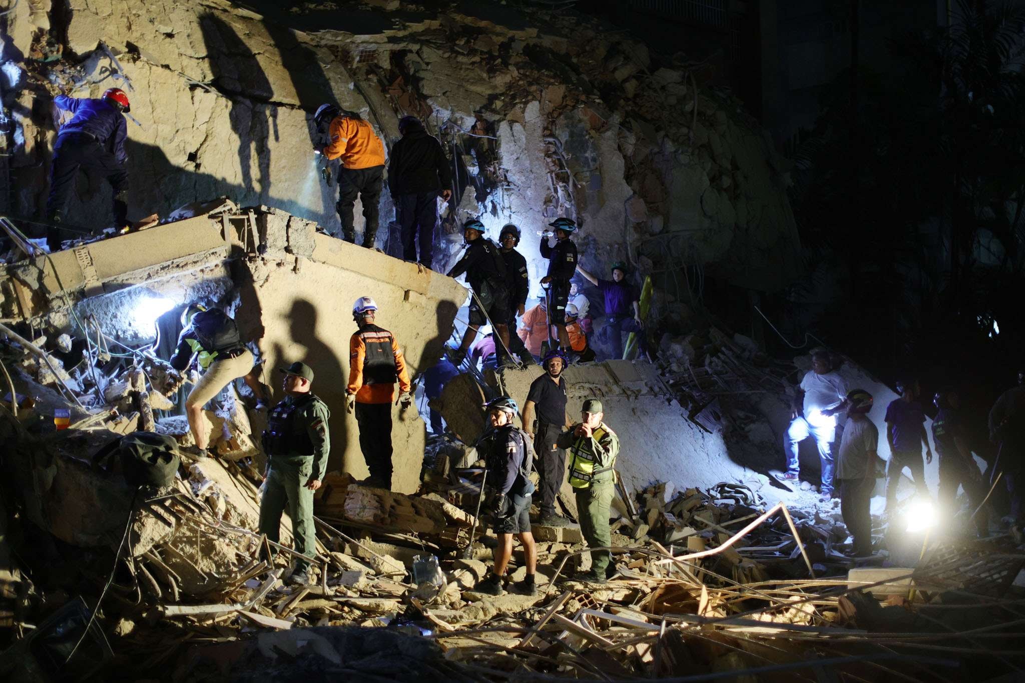 Novo terremoto atinge Venezuela após tremores que mataram ao menos 188