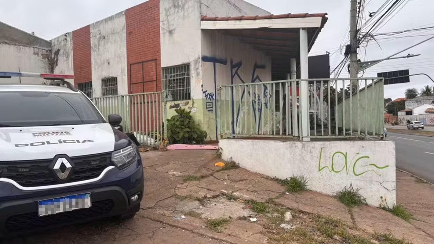 Mistério ronda caso de homem encontrado morto em casa abandonada