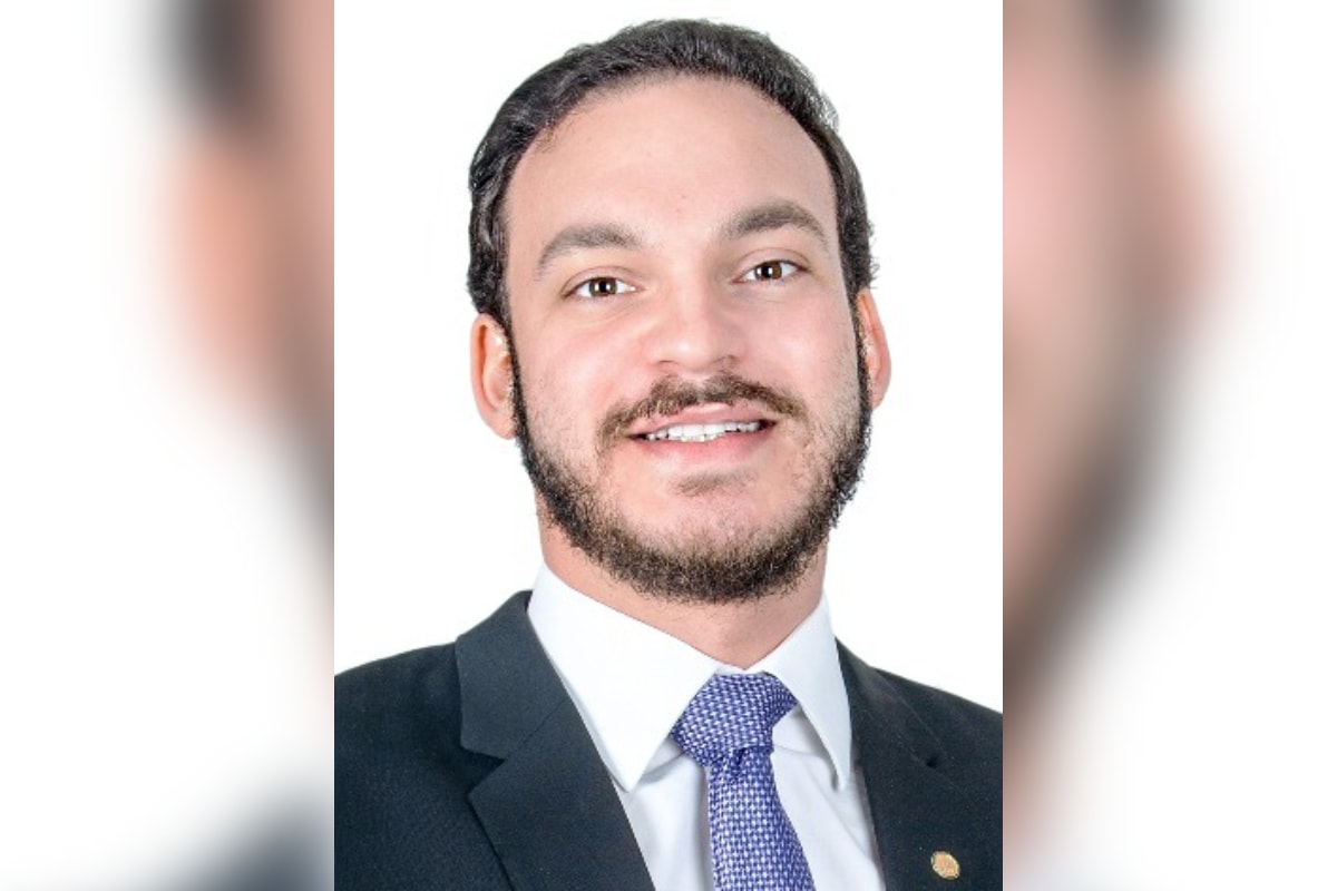 Quem é o ex-deputado federal alvo da PF por fazer "aliança" com facções