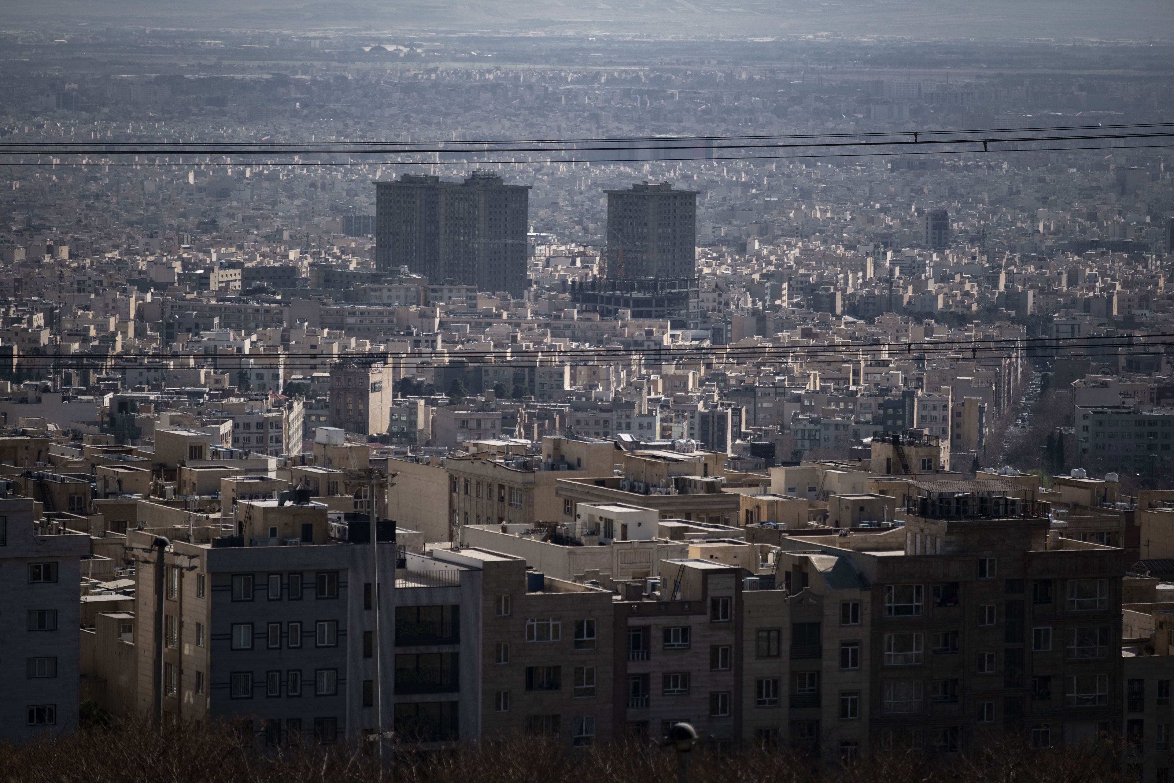 Como as novas sanções dos EUA contra Teerã afetam iranianos comuns