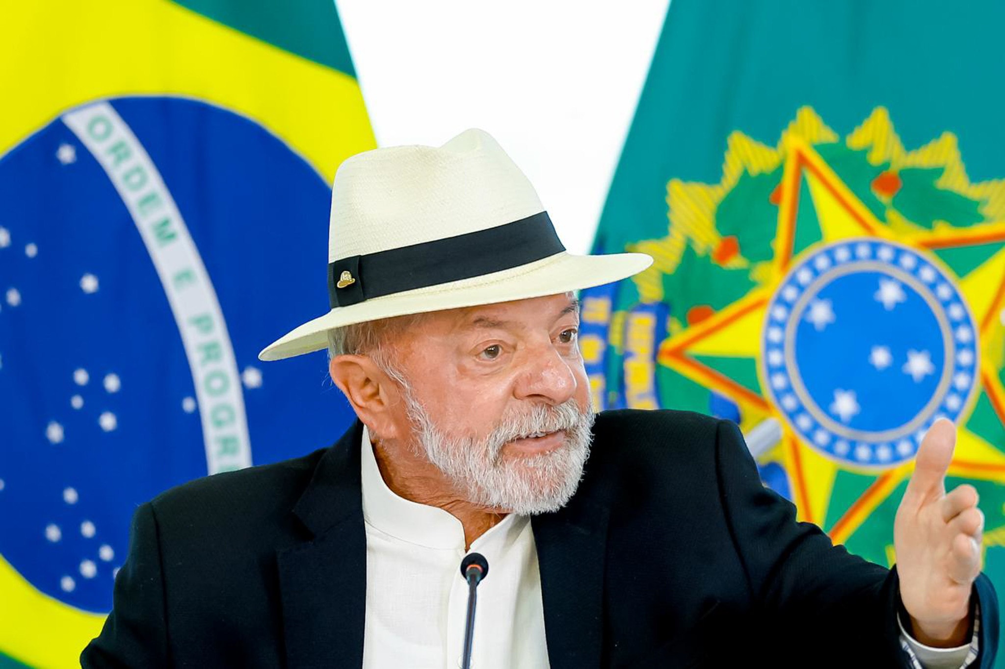Lula sanciona MP que reforça a fiscalização da tabela do frete