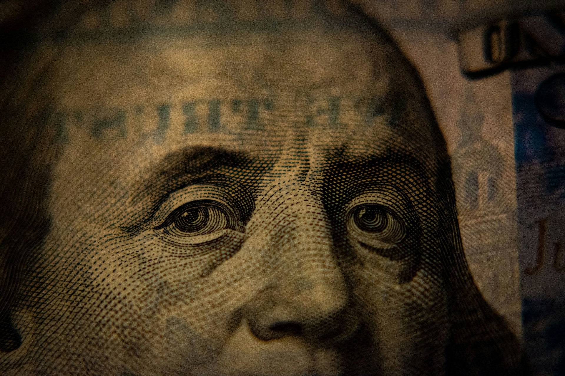 Morgan Stanley vê dólar até R$ 5,60 e queda de 30% da Bolsa após reeleição de Lula