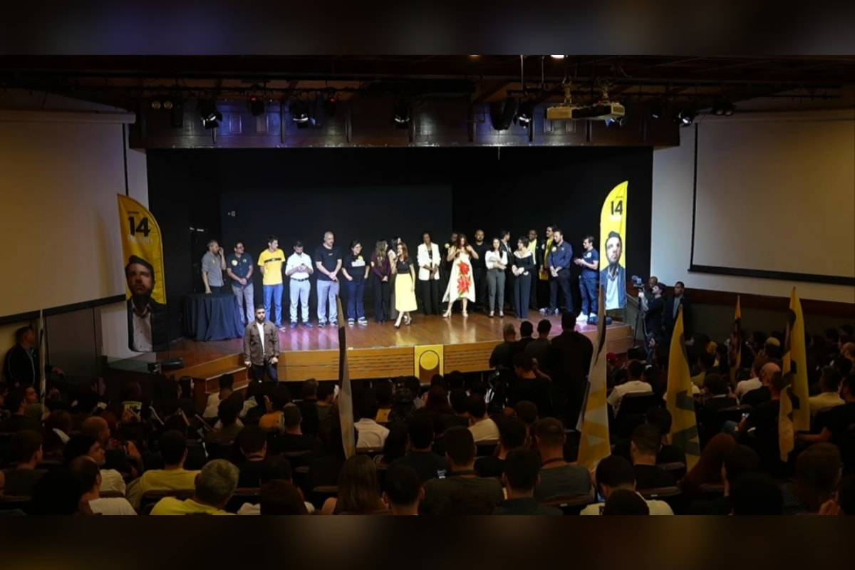 Em BH, Renan Santos bate-boca com jornalista e critica Cleitinho