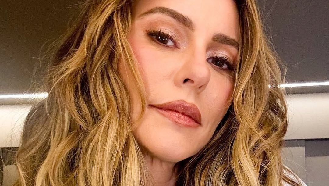 Paolla Oliveira mostra viagem à Itália com amiga: “Força bonita na amizade”