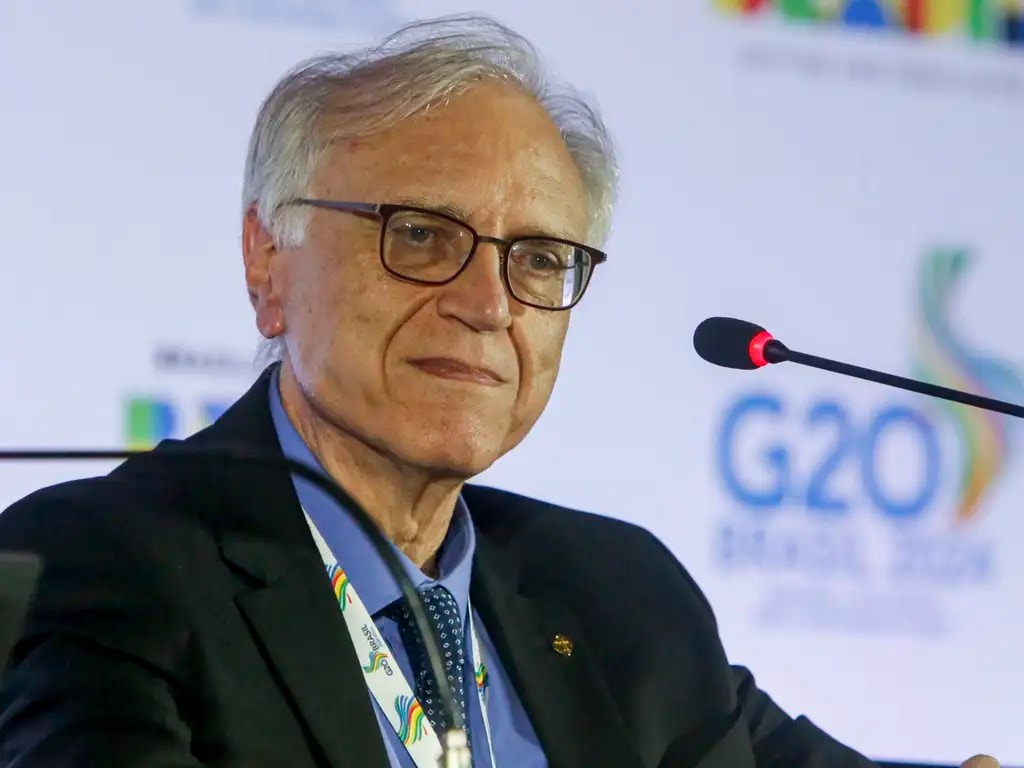 BC não vai se comprometer com sinalização explícita para juros, diz diretor