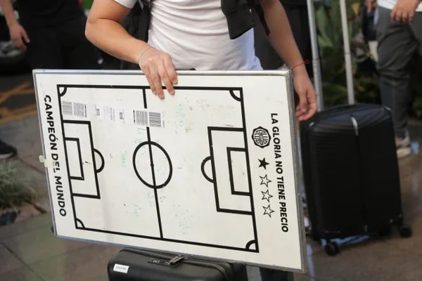 Olimpia desembarca em Brasília para amistoso contra o Flamengo