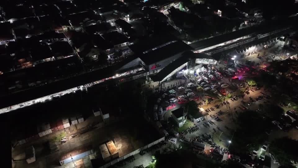 Colisão entre trem e ônibus escolar na Bélgica deixa quatro mortos