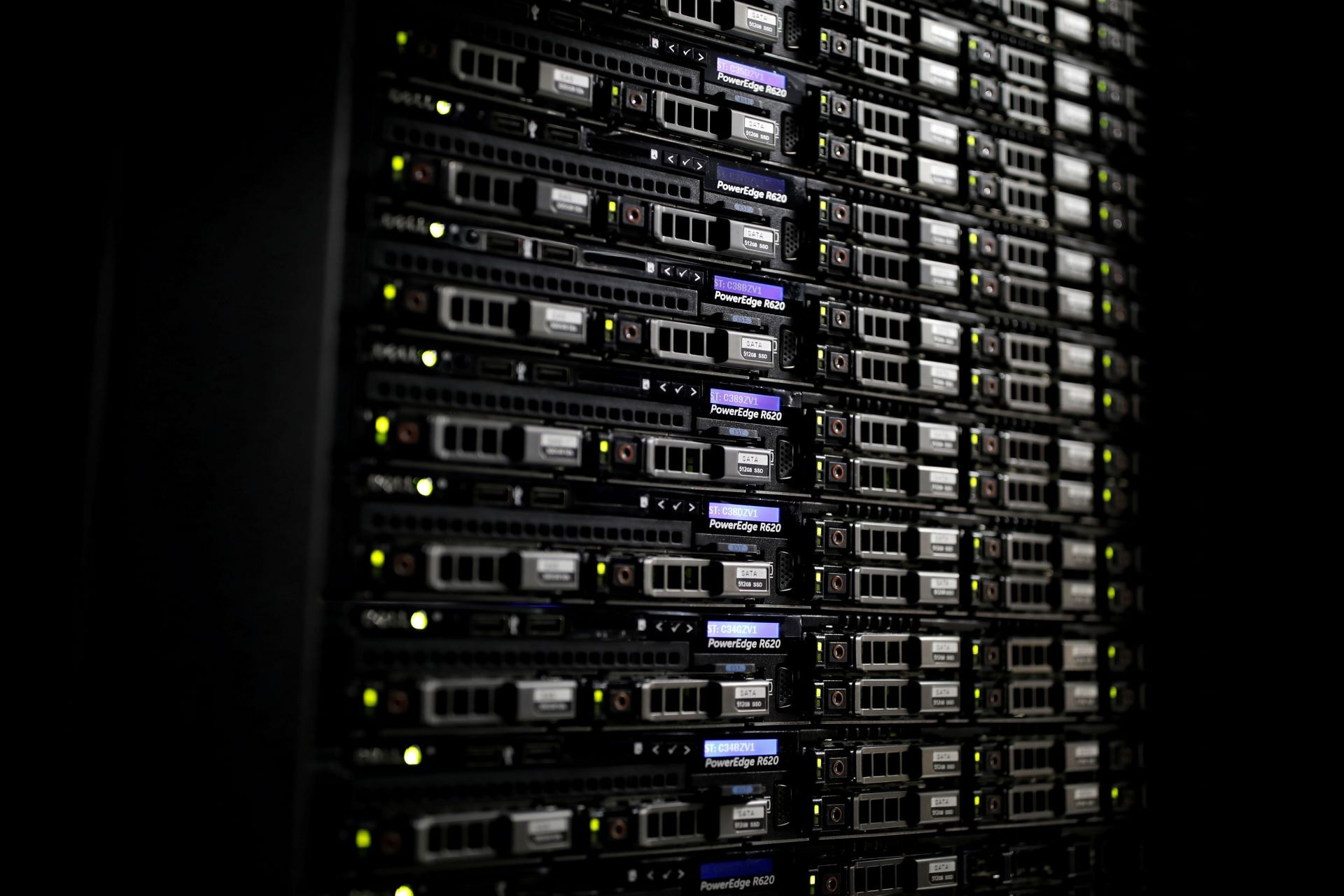 Investimento em data centers deve mais que dobrar e chegar a US$2,1 trilhões até 2028