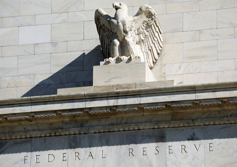 Decisão unânime do Fed para subir juros é uma surpresa, avalia economista