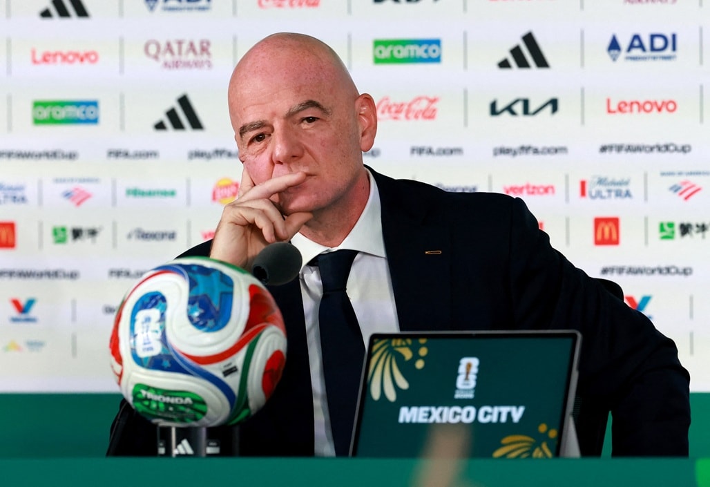 Infantino convoca reunião de crise em congresso da Fifa no Marrocos