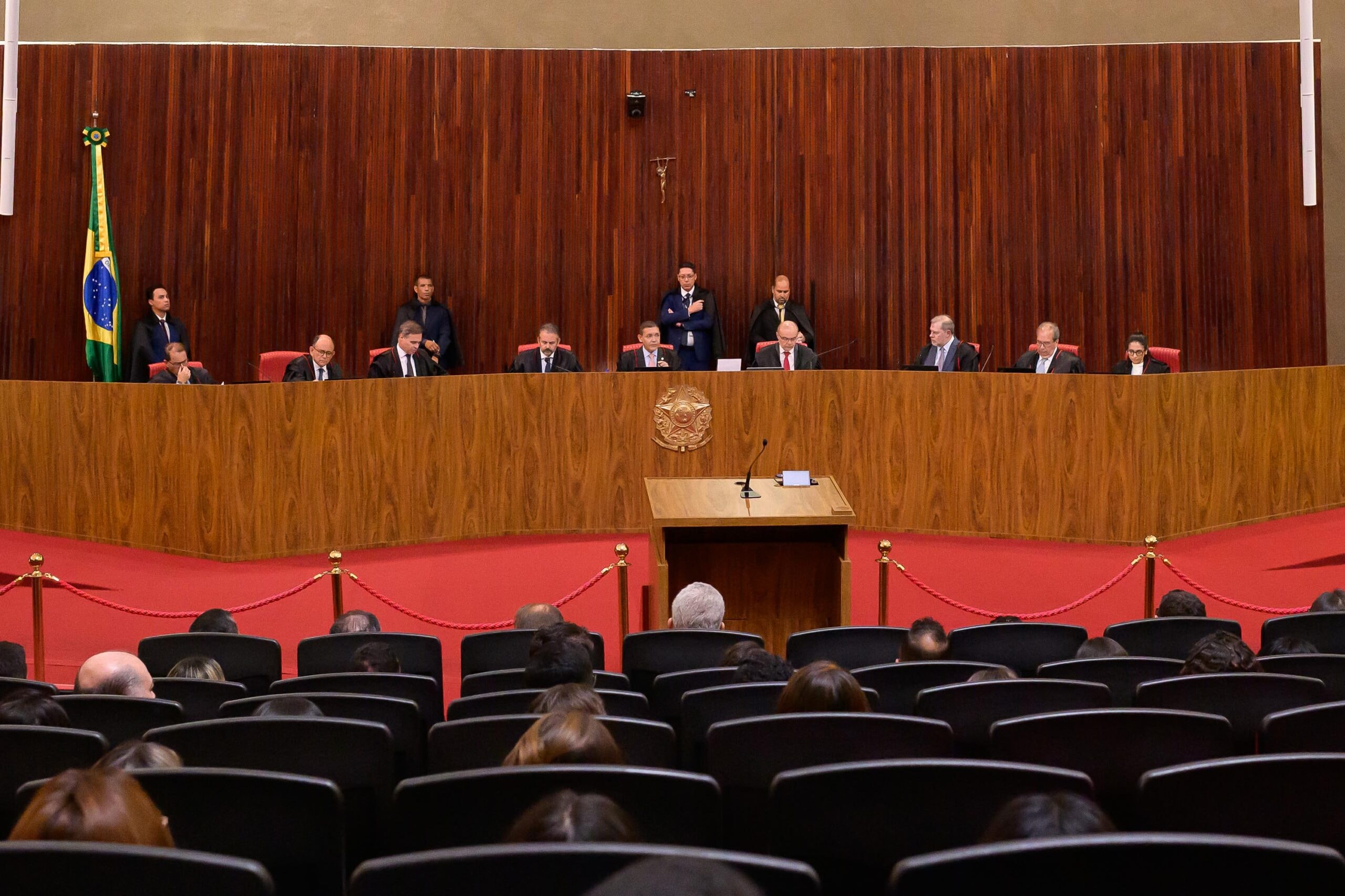TSE pede ao Congresso que Ficha Limpa barre condenados por agredir mulheres
