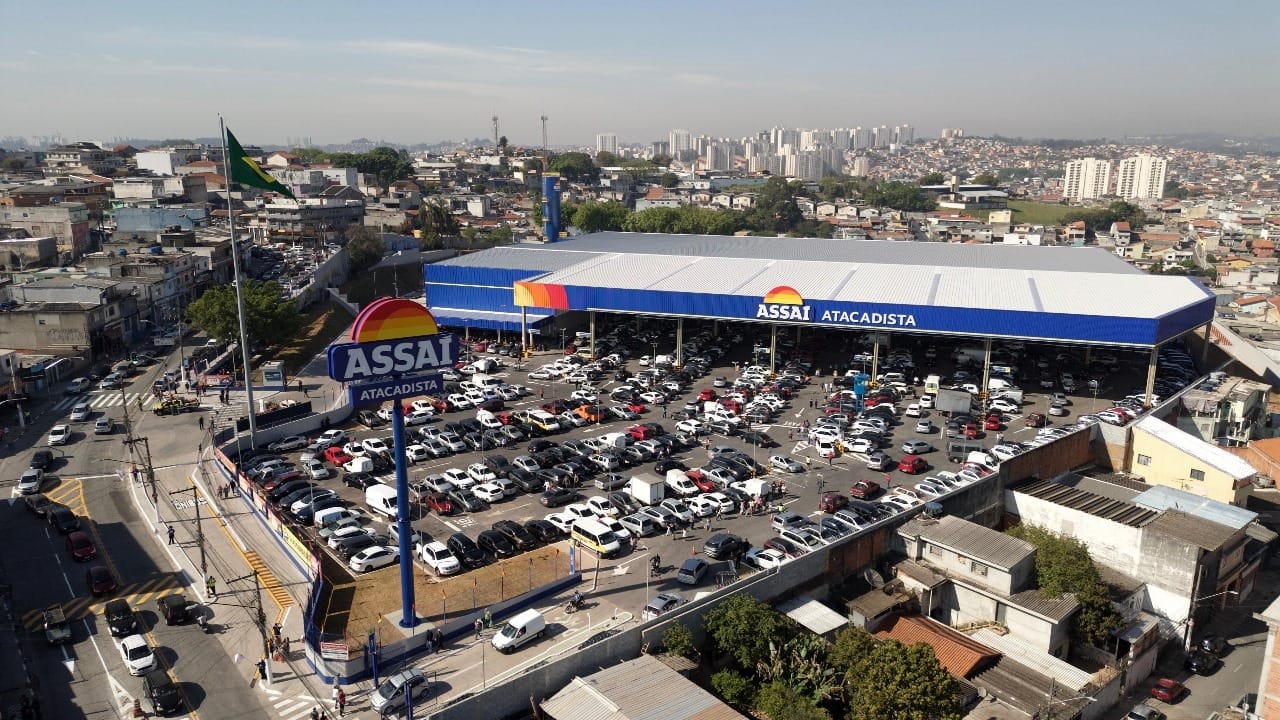 ASAI3: XP mantém recomendação de compra para Assaí, mas corta preço-alvo