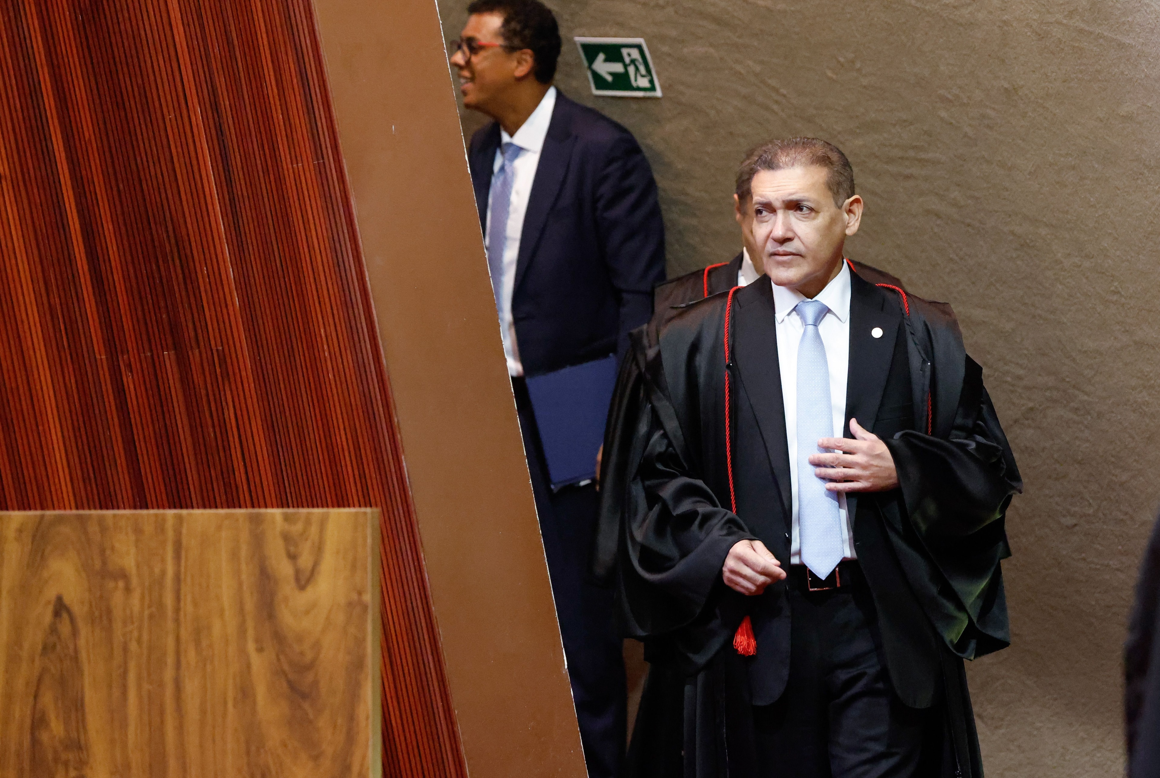 Campanha de Flávio quer “mais Tarcísio e menos Marçal” em debate