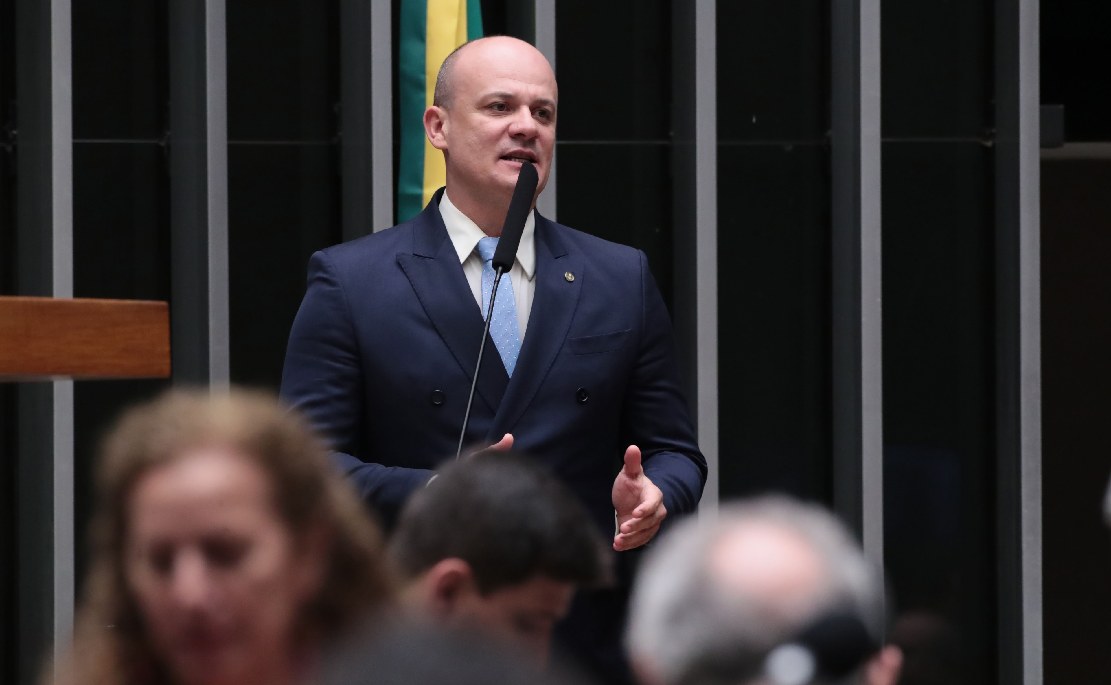 Lei da Ficha Limpa: STF pode barrar benefício a políticos condenados