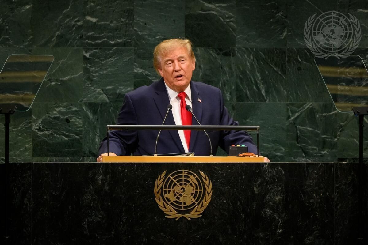 EUA tiveram reunião “muito boa” com Irã, diz Trump após fala de aniquilação