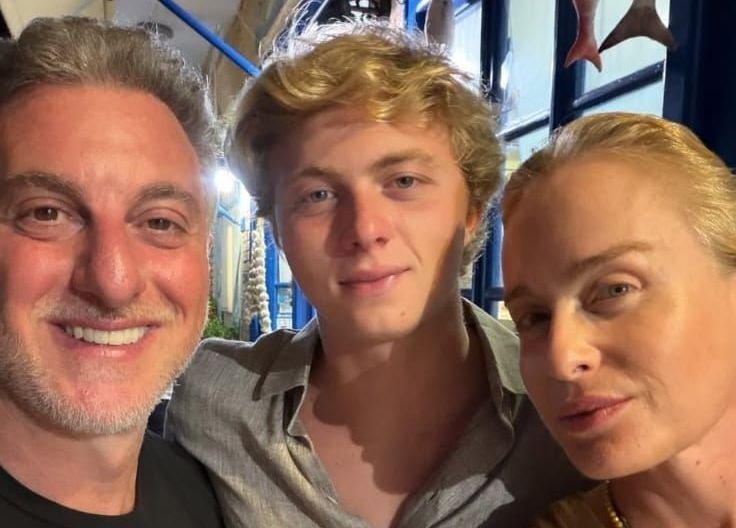 Angélica e Luciano Huck revivem hit “Vou de Táxi” na Grécia