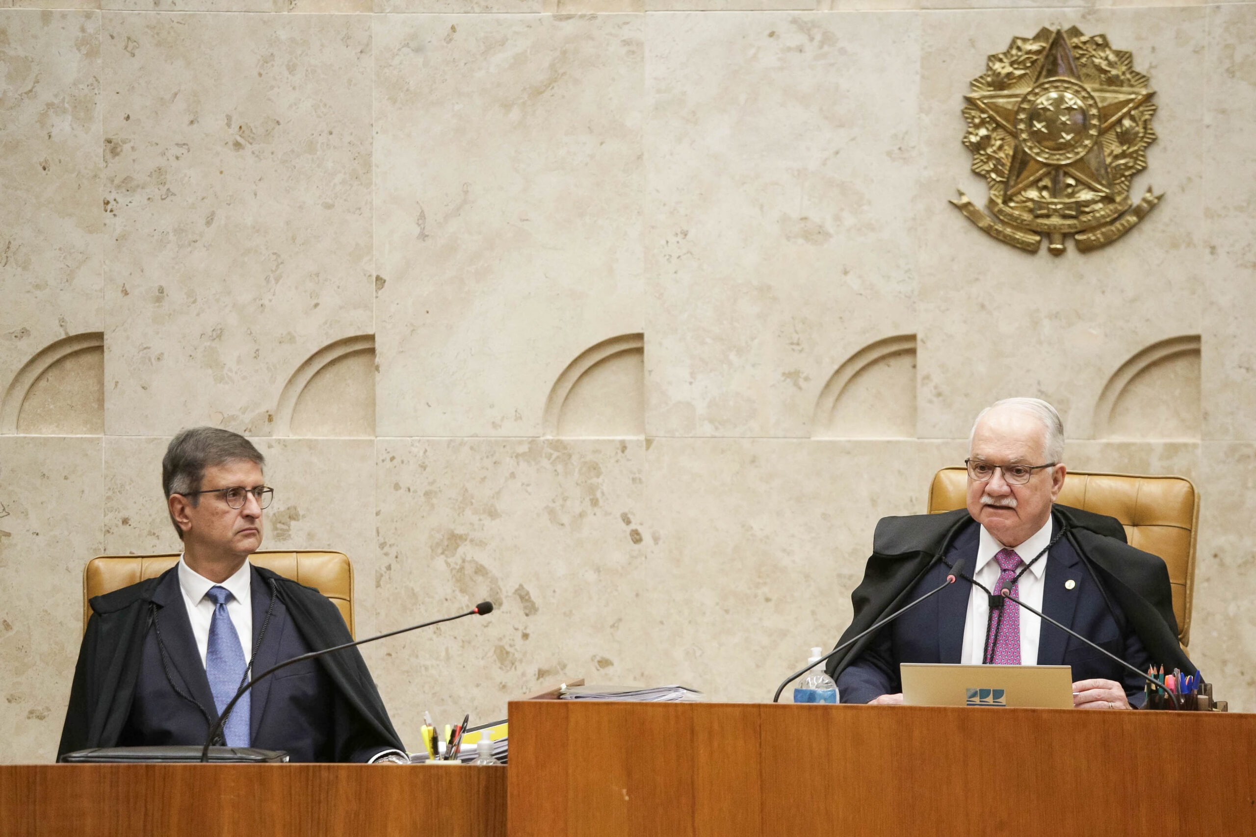 Gonet se reúne com Fachin em meio à crise entre ministros do STF